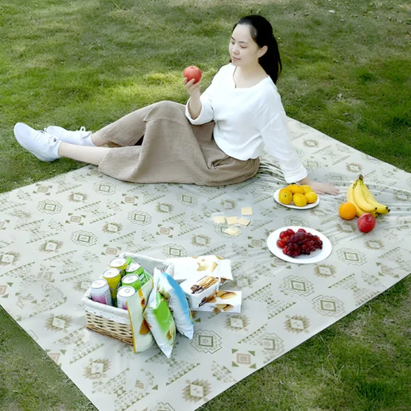 sg-11134201-821f5-mh7dh4orh24s6e.webp 200x200cm Outdoor Camping Picnic Mat Disposable Outdoor Beach Waterproof Blanket Tikar Berkelah